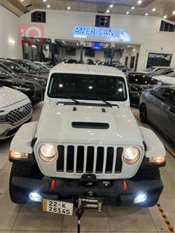 جيب جلاديتور